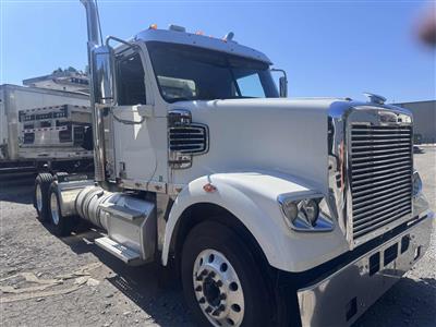 2020 Freightliner 122 SD