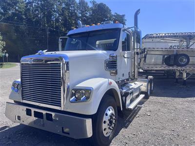 2020 Freightliner 122 SD