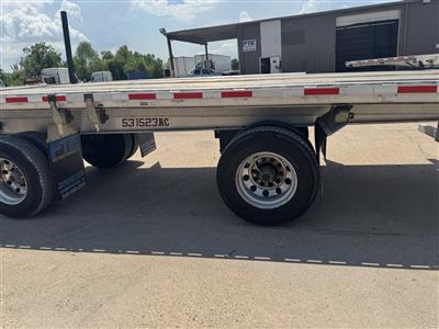 2015 Benson Flatbed