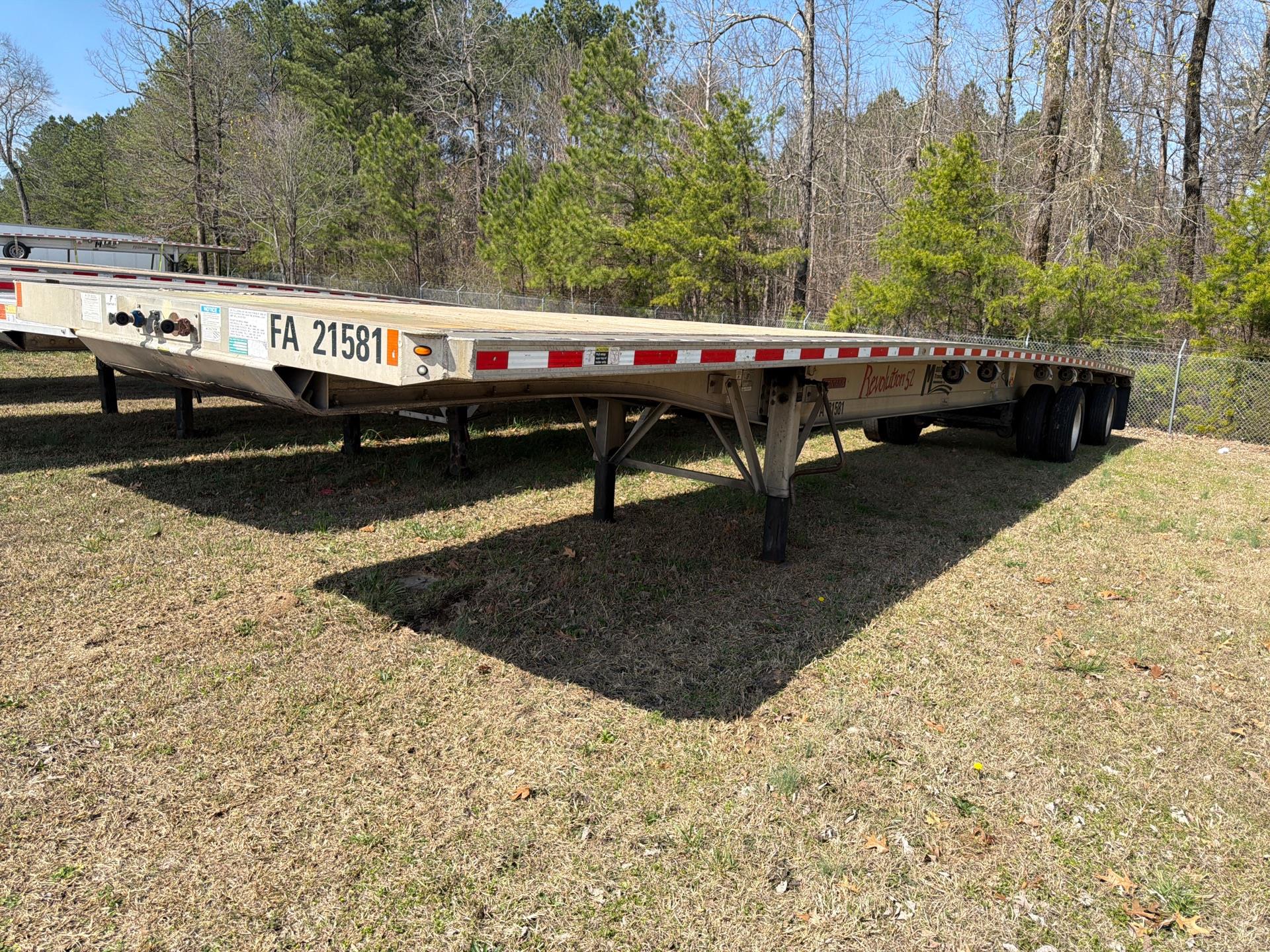 2017 Fontaine Revolution