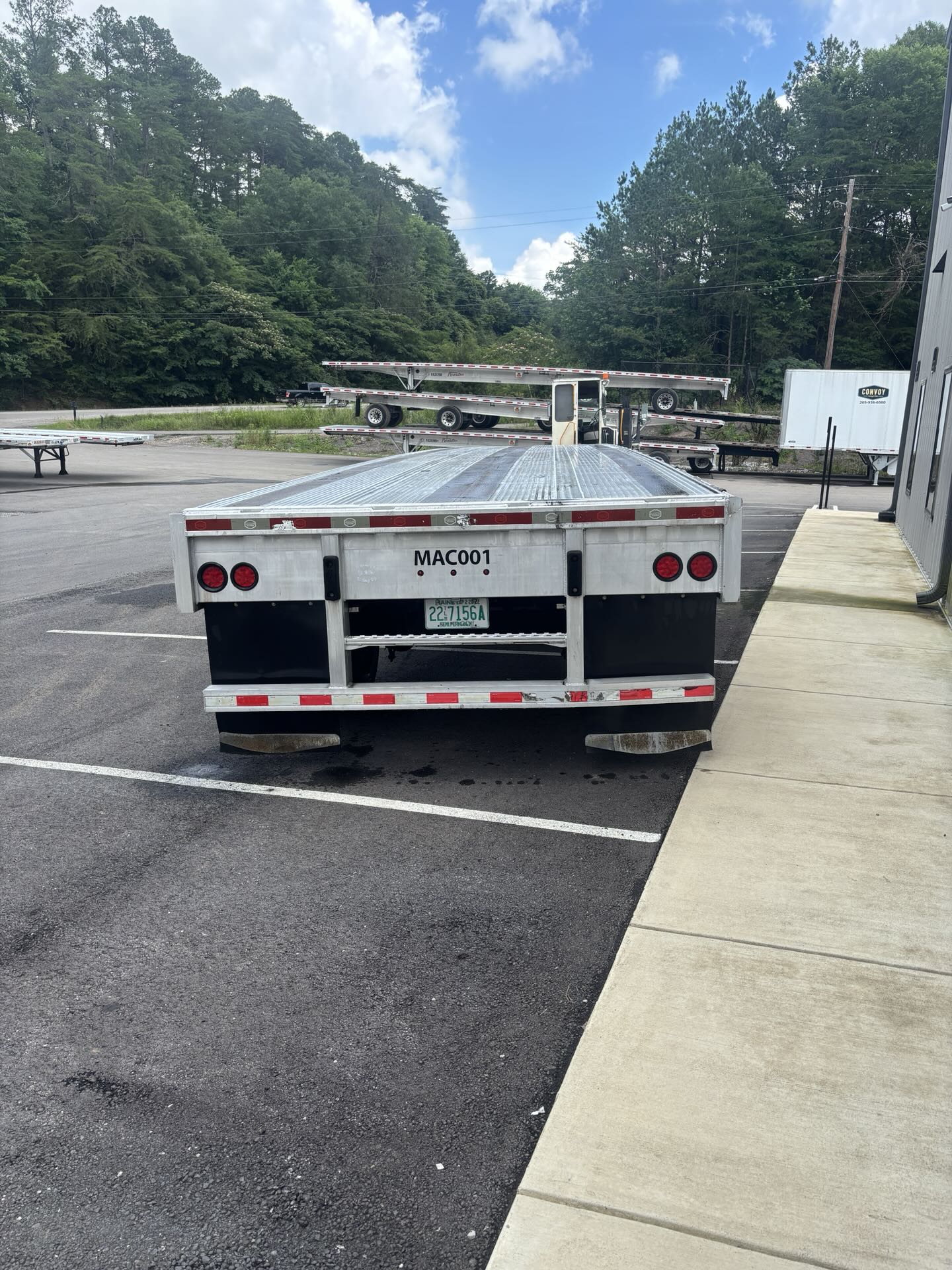 2017 MAC Flatbed