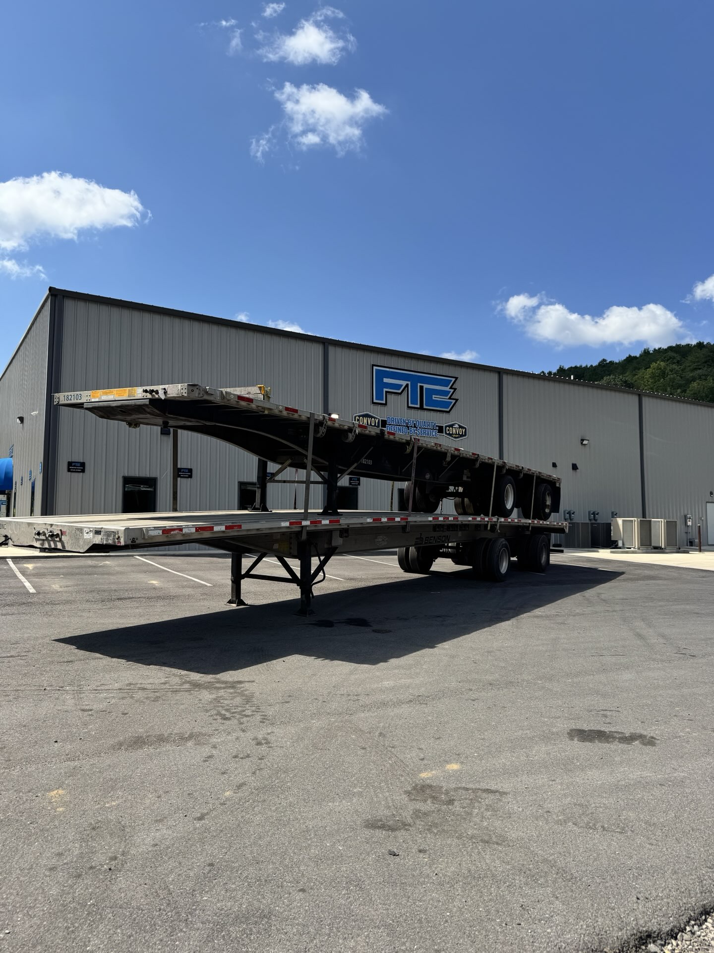 2015 Benson Flatbed