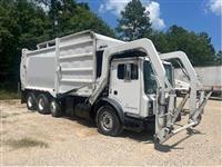 2003 Mack MR 40YD EZ