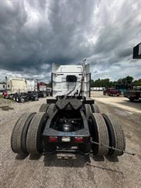 2017 Volvo VNL64T630