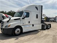 2020 Freightliner Cascadia