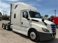 2020 Freightliner Cascadia