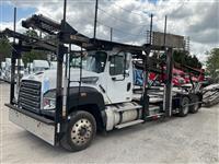 2016 Freightliner 114SD