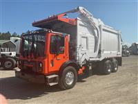 2013 Mack MRU613