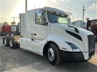 2020 Volvo VNL64T430