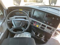 2020 Freightliner Cascadia