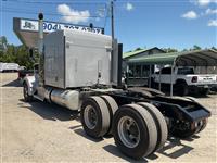 2022 Kenworth W9 Series
