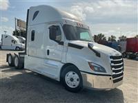 2020 Freightliner Cascadia