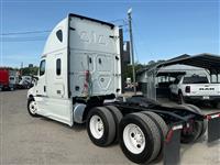 2020 Freightliner Cascadia
