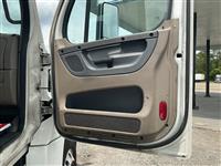 2016 Freightliner Cascadia