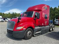 2022 International LT625