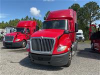 2022 International LT625