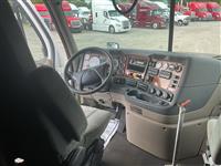 2017 Freightliner Cascadia