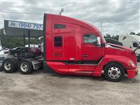 2023 Kenworth T680