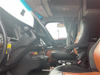 2023 Kenworth T680