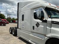 2019 Freightliner CA12564SLP - CA