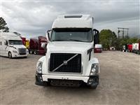 2015 Volvo VNL670