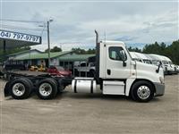 2016 Freightliner Cascadia