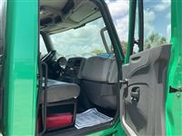 2014 International 4300 BOX