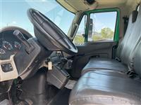 2014 International 4300 BOX