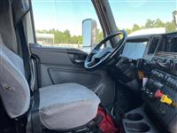 2019 International LT625