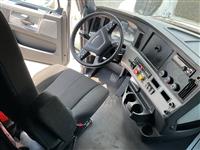2019 Freightliner CA12564SLP - CA