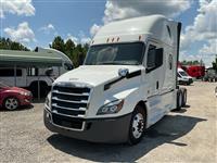 2019 Freightliner CA12564SLP - CA