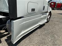 2019 Freightliner CA12564SLP - CA