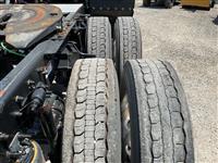 2019 Freightliner CA12564SLP - CA