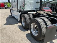 2019 Freightliner CA12564SLP - CA