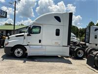 2019 Freightliner CA12564SLP - CA