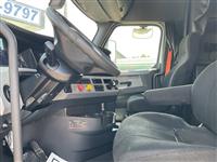 2019 Freightliner CA12564SLP - CA