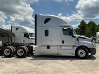 2020 Freightliner Cascadia