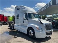 2019 International LT625