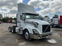 2018 Volvo VNL300