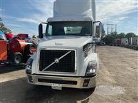 2018 VOLVO TRUCK VNL