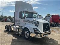 2018 VOLVO TRUCK VNL