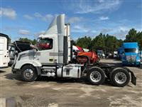 2018 VOLVO TRUCK VNL