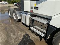 2018 VOLVO TRUCK VNL