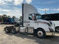 2018 VOLVO TRUCK VNL