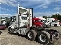 2018 VOLVO TRUCK VNL