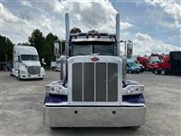 2022 Peterbilt 389X