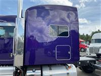 2022 Peterbilt 389X