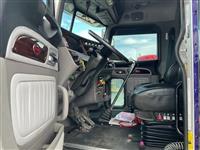 2022 Peterbilt 389X