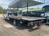 2023 Ford F650