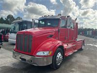 2009 Peterbilt 384
